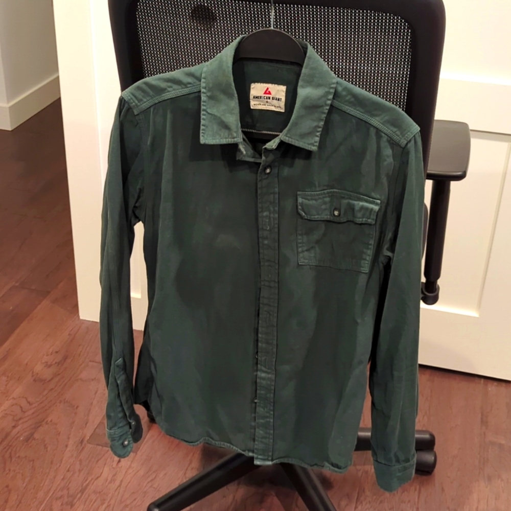 American Giant green button up size small